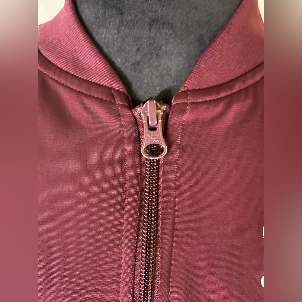 Adidas women’s Burgundy Track Jacket zip up three stripes - Picture 5 of 10